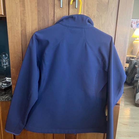 Isis Soft Shell Jacket - Picture 3 of 5